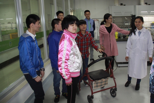 生物所助力济南市社会福利院的“福家儿女”走向社会2-2.jpg