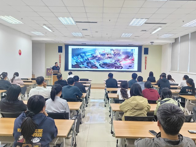 加拿大28计划